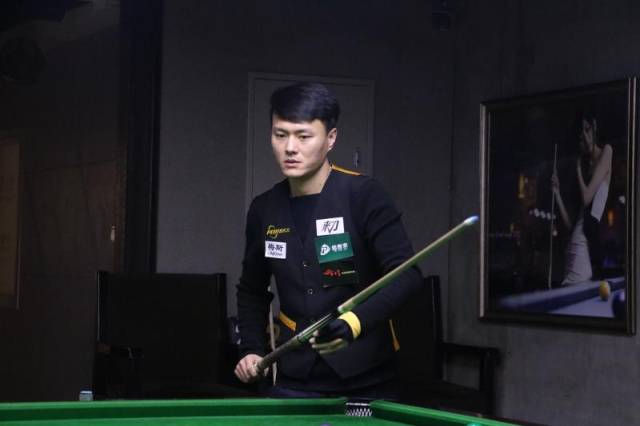 一个詹姆斯 一个詹姆斯